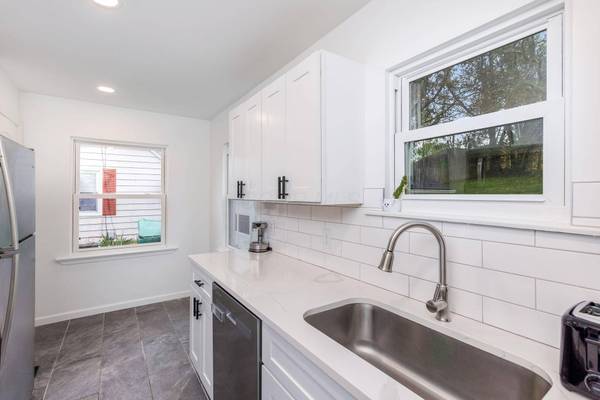 506 Edgemont Road, Newark, OH 43055