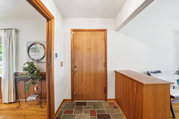 5546 Satinwood Drive, Columbus, OH 43229
