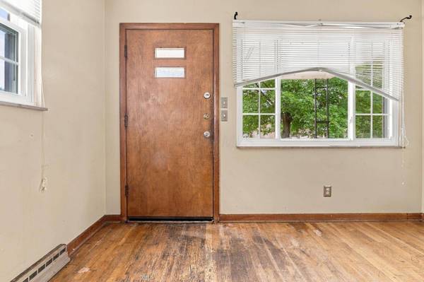 565 S Hampton Road, Columbus, OH 43213
