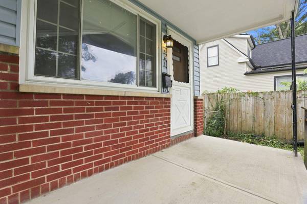 565 S Hampton Road, Columbus, OH 43213