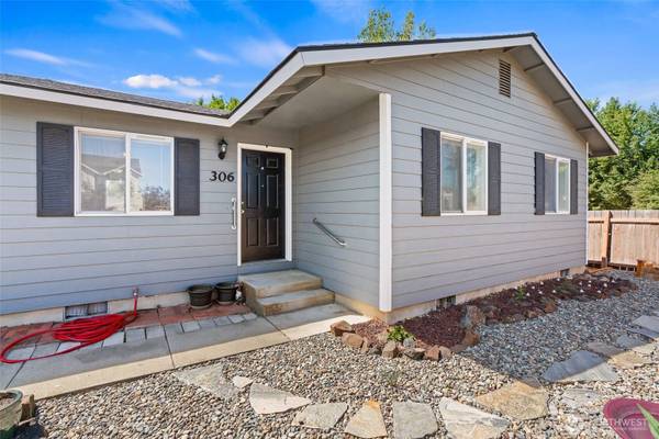 306 W Ridgeview LN, Ellensburg, WA 98926