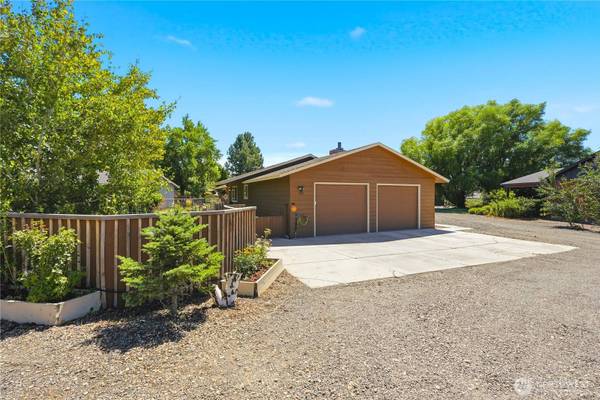 500 W Ridgeview LN, Ellensburg, WA 98926