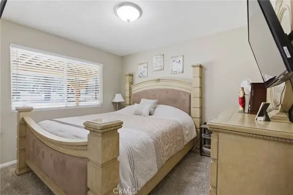 42493 Catalina RD, Big Bear Lake, CA 92315