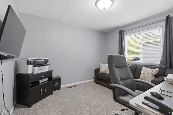 42493 Catalina RD, Big Bear Lake, CA 92315