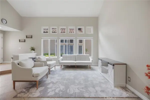 33 Fuente, Rancho Santa Margarita, CA 92688