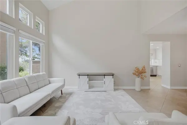 33 Fuente, Rancho Santa Margarita, CA 92688