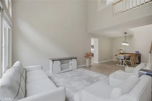 33 Fuente, Rancho Santa Margarita, CA 92688