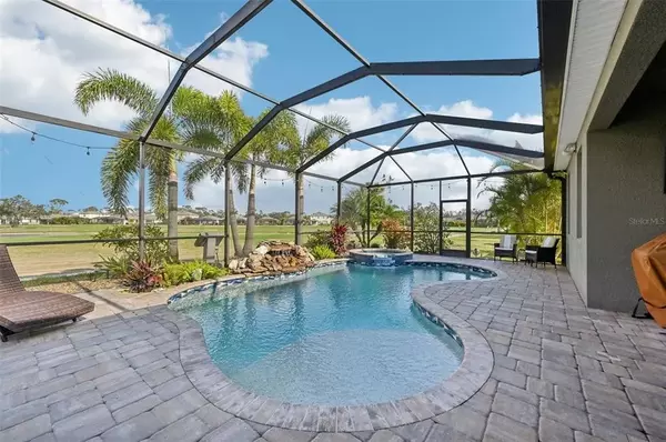 Sarasota, FL 34241,7812 Birdie Bend Way