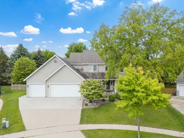2307 Viola View LN NE, Rochester, MN 55906