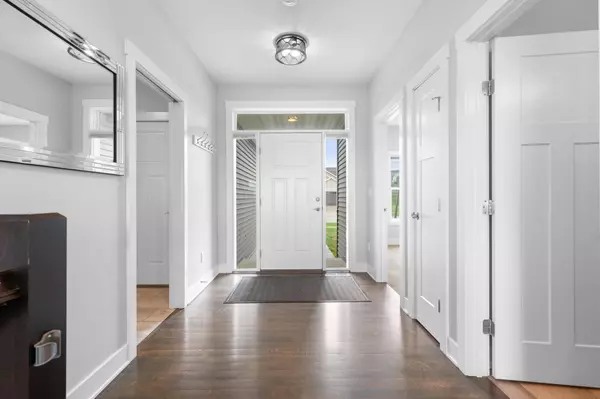 837 Towne DR NE, Byron, MN 55920