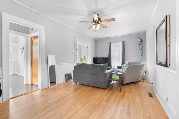 218 11th AVE NE, Rochester, MN 55906