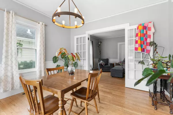 218 11th AVE NE, Rochester, MN 55906