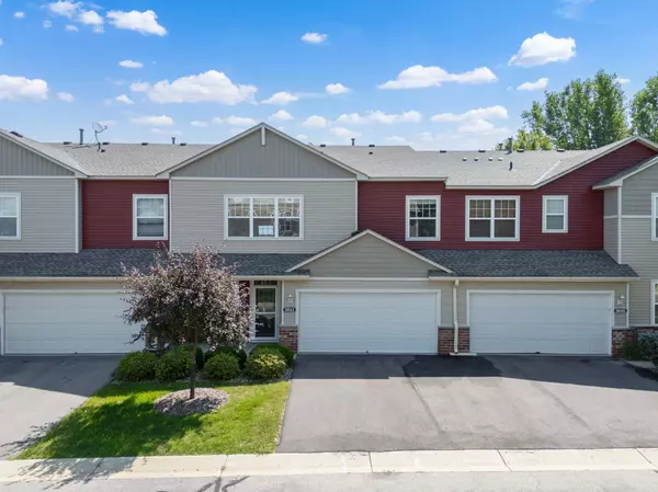 5044 Schumard CT SE, Rochester, MN 55904