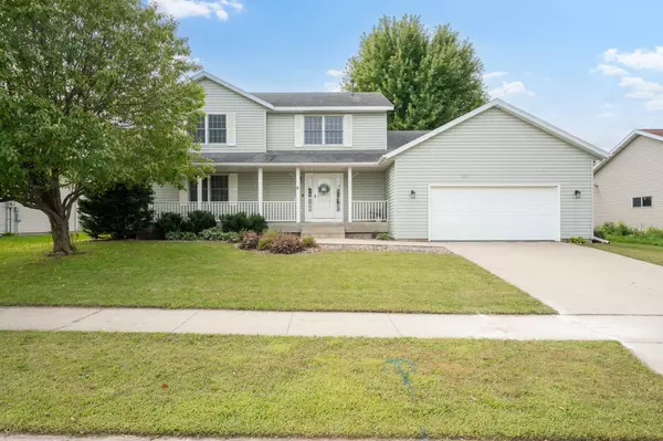 3322 Dorset LN NW, Rochester, MN 55901