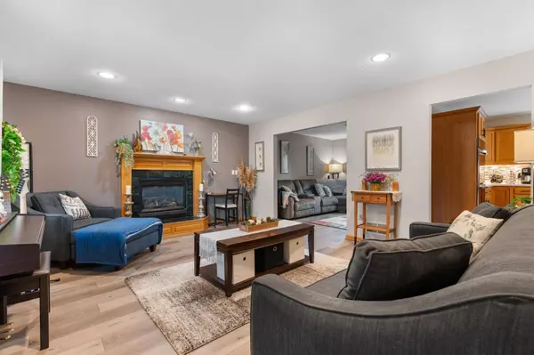 3322 Dorset LN NW, Rochester, MN 55901