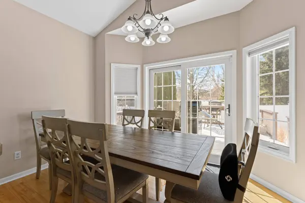 1973 Century Valley RD NE, Rochester, MN 55906