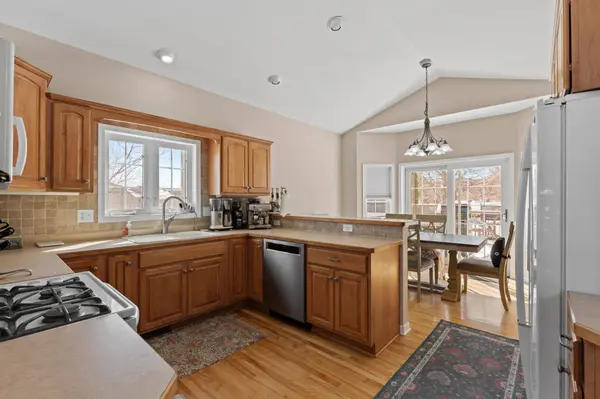 1973 Century Valley RD NE, Rochester, MN 55906