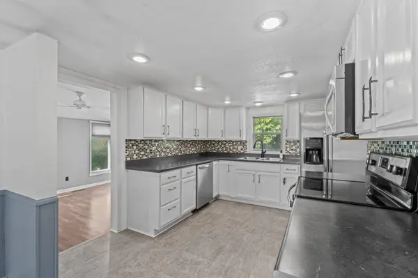 505 1st AVE NE, Byron, MN 55920
