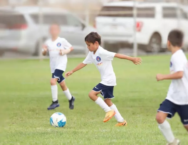 Hawaii Soccer - Penn Henderson