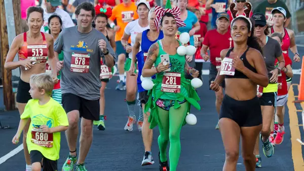 Jingle Bell Beach Run