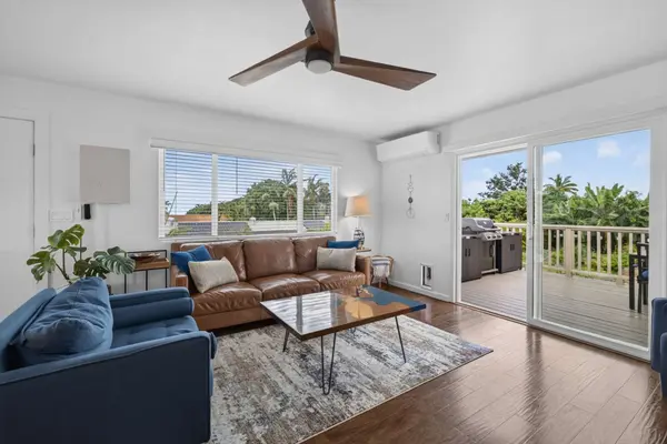 73-1157 ALA KAPUA ST, Kailua Kona, HI 96740