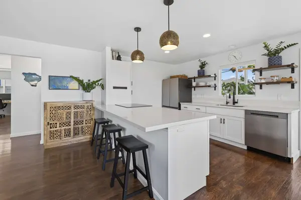 73-1157 ALA KAPUA ST, Kailua Kona, HI 96740