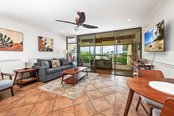 75-5681 KUAKINI HWY #303, Kailua Kona, HI 96740