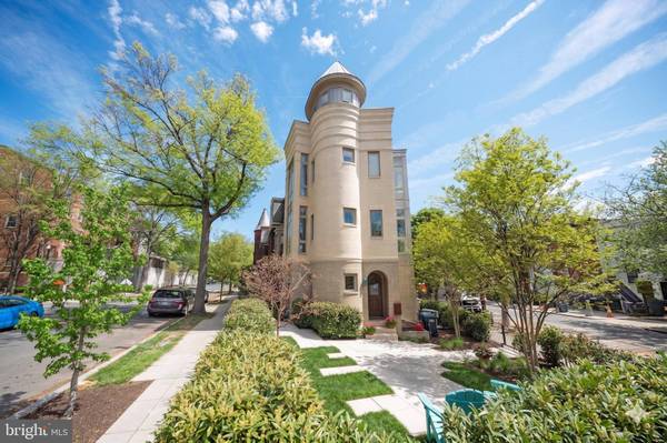 1717 V ST NW, Washington, DC 20009