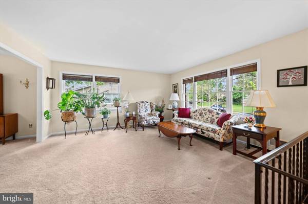9602 DUBLIN DR, Manassas, VA 20109