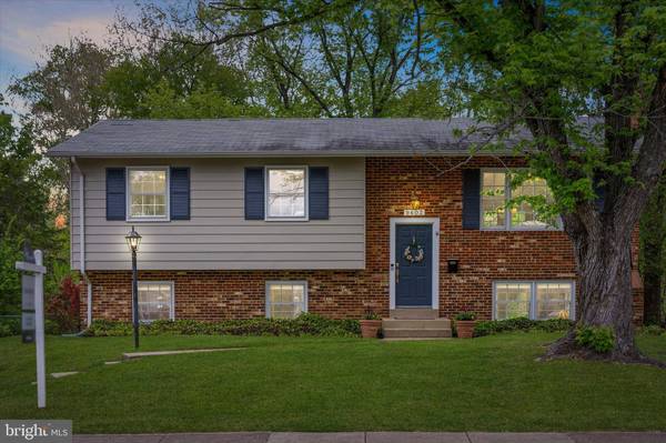 9602 DUBLIN DR, Manassas, VA 20109