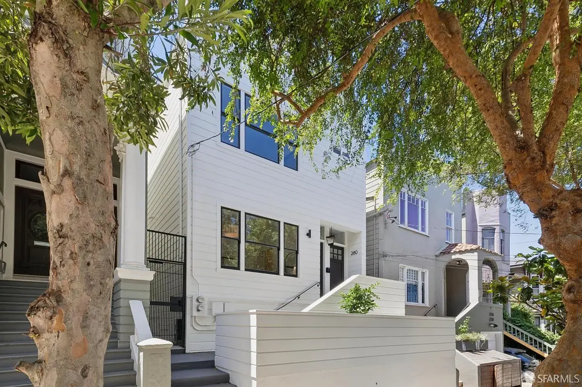282 Fair Oaks St, San Francisco, CA 94110-2929