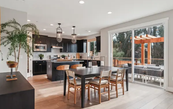 226 Echols Drive Martinez, Ca 94553,