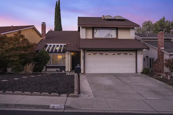 362 Willowcreek Ln, Martinez, CA 94553