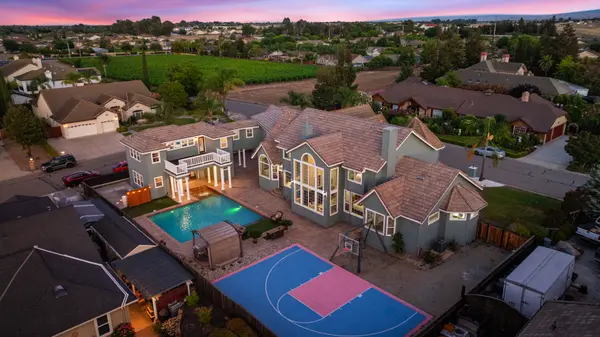 4303 Silverado Dr, Oakley, CA 94561-3963