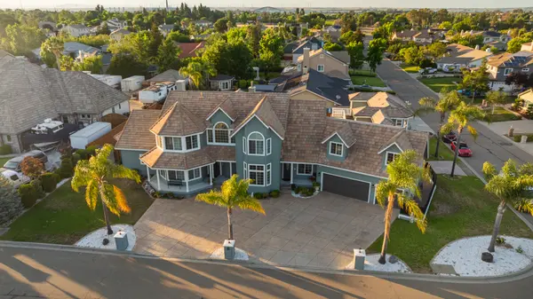 4303 Silverado Dr, Oakley, CA 94561-3963