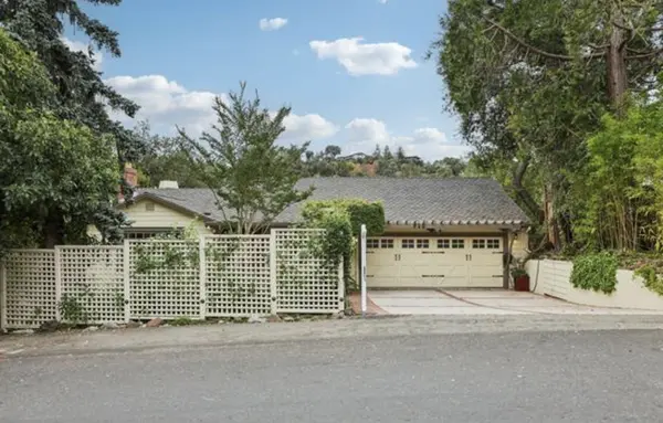245 Lakewood Rd, Walnut Creek, CA 94598-4854