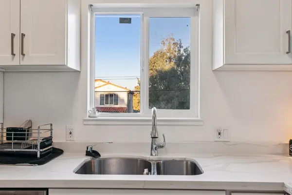 1111 Palm Ave, Martinez, CA 94553-2915