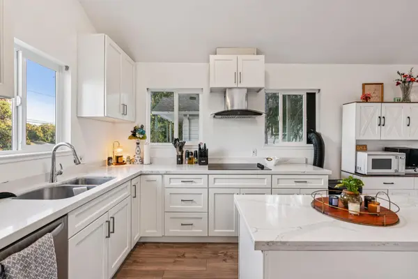 1111 Palm Ave, Martinez, CA 94553-2915