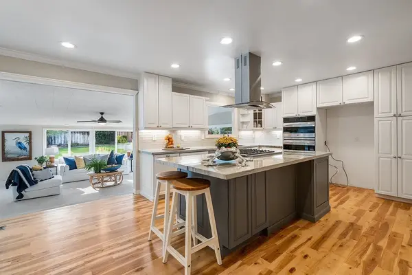 1267 David Ave, Concord, CA 94518-3835