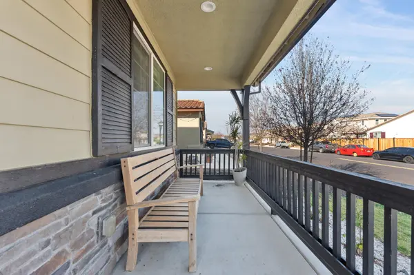1226 Sierra Trail Rd, Oakley, CA 94561-5240