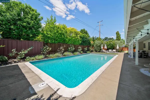 203 Via Monte, Walnut Creek, CA 94598-3529