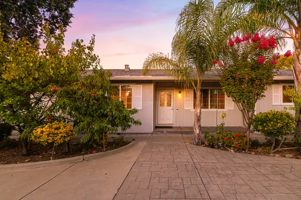 1695 Tammy Ln, Concord, CA 94519-1963