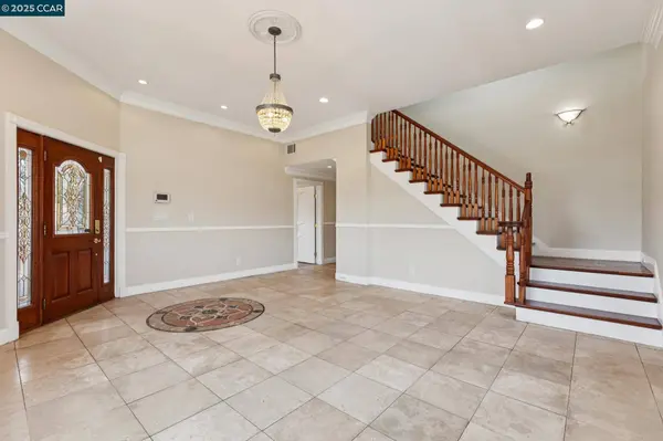 150 Malicoat Ave, Oakley, CA 94561