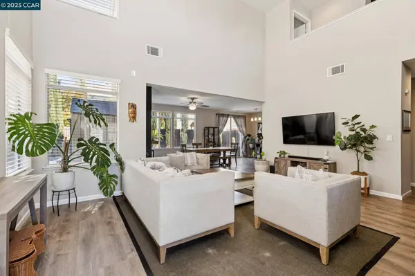 2084 Springbrook Ct, Oakley, CA 94561