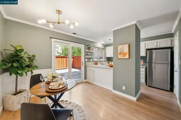 225 Mayhew Way #5, Walnut Creek, CA 94597