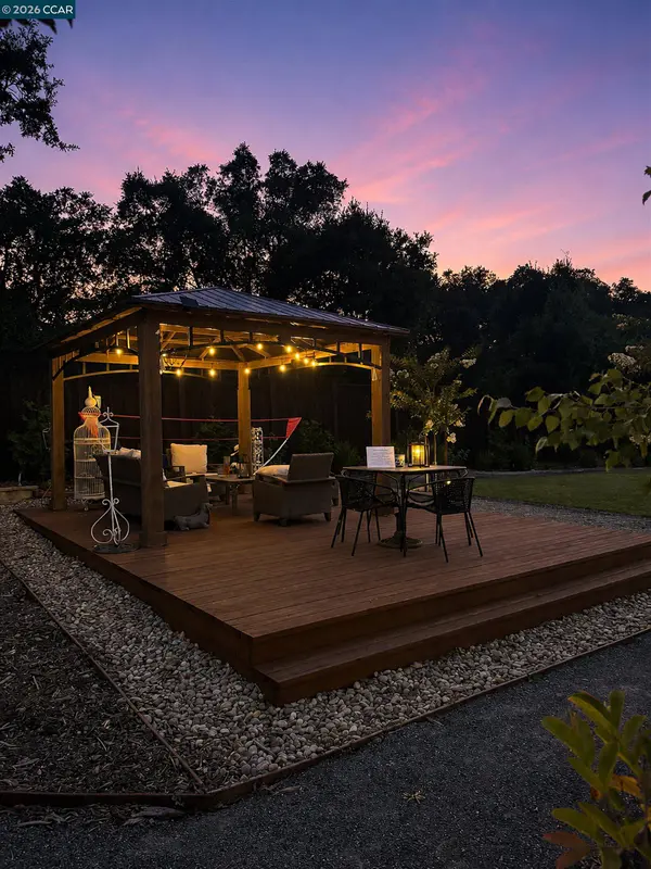3196 Diablo View Rd, Lafayette, CA 94549