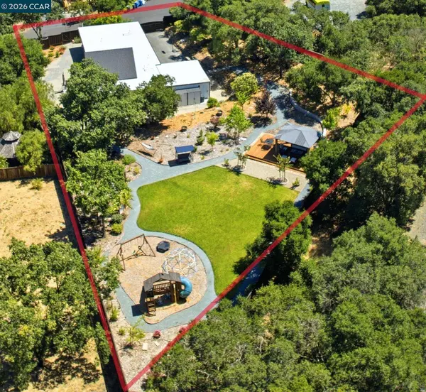 3196 Diablo View Rd, Lafayette, CA 94549
