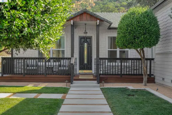 16800 Marsh Creek Rd, Clayton, CA 94517