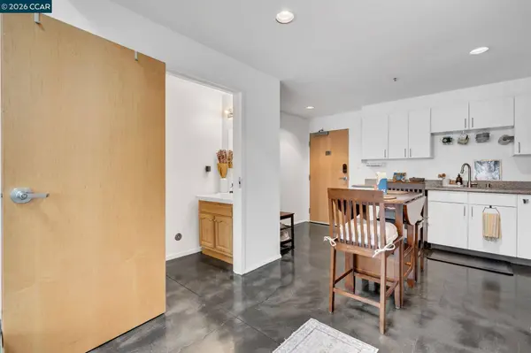 3116 Adeline St #110, Oakland, CA 94608