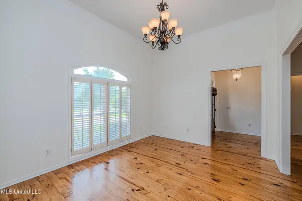 220 Sycamore Lane, Madison, MS 39110